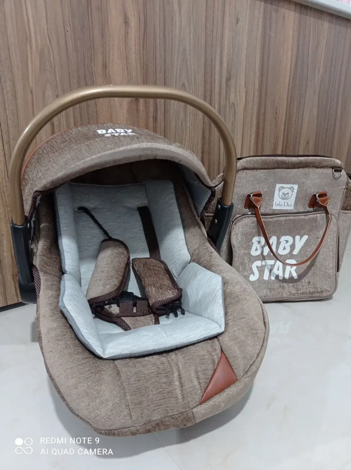 کریر|اسباب و اثاث بچه|باغستان, |دیوار