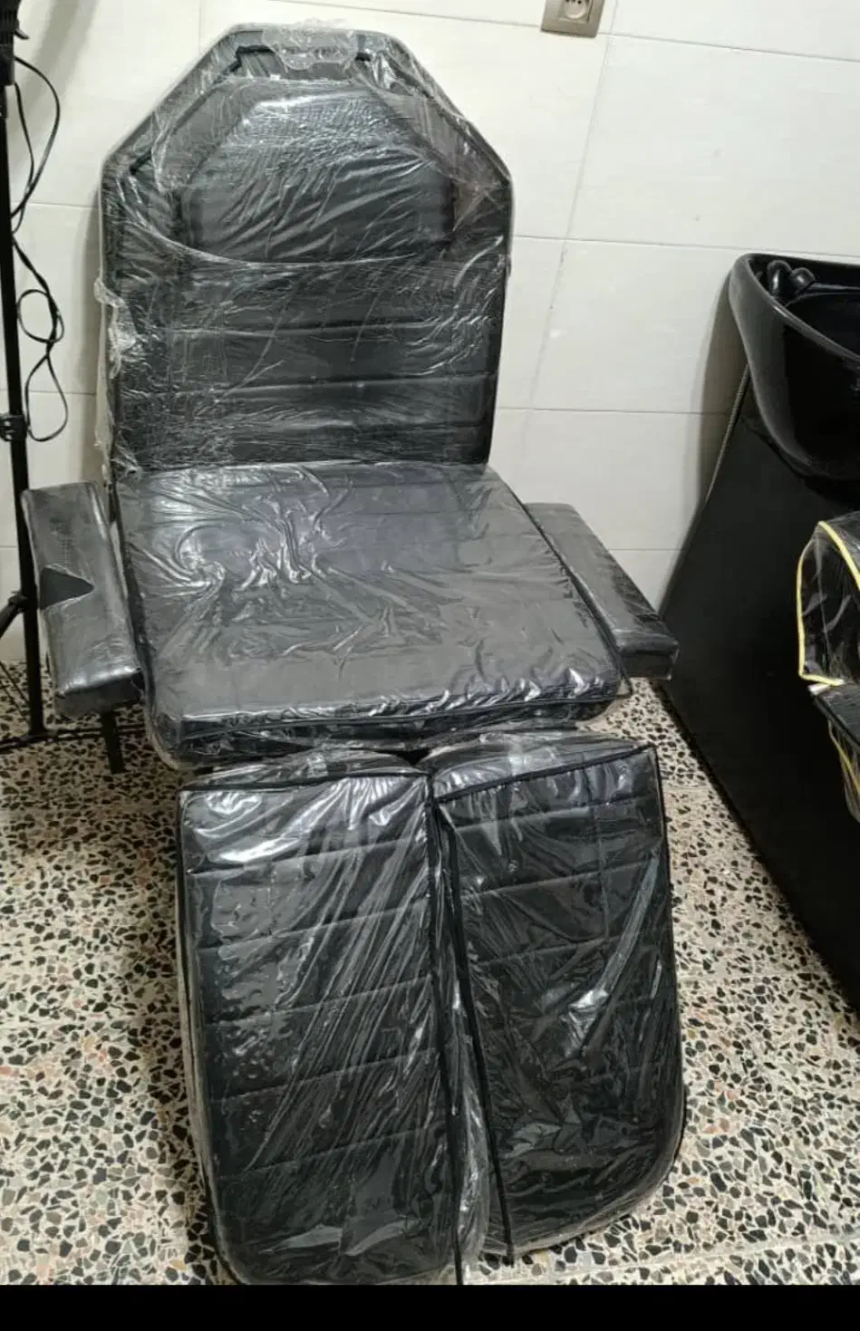 دکور سالن در حد نو|آرایشگاه و سالنهای زیبایی|خمینیشهر, |دیوار