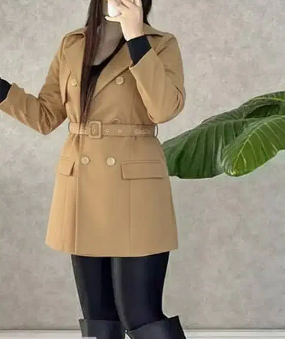 مانتو دخترانه|لباس|شیراز, کوشک میدان|دیوار