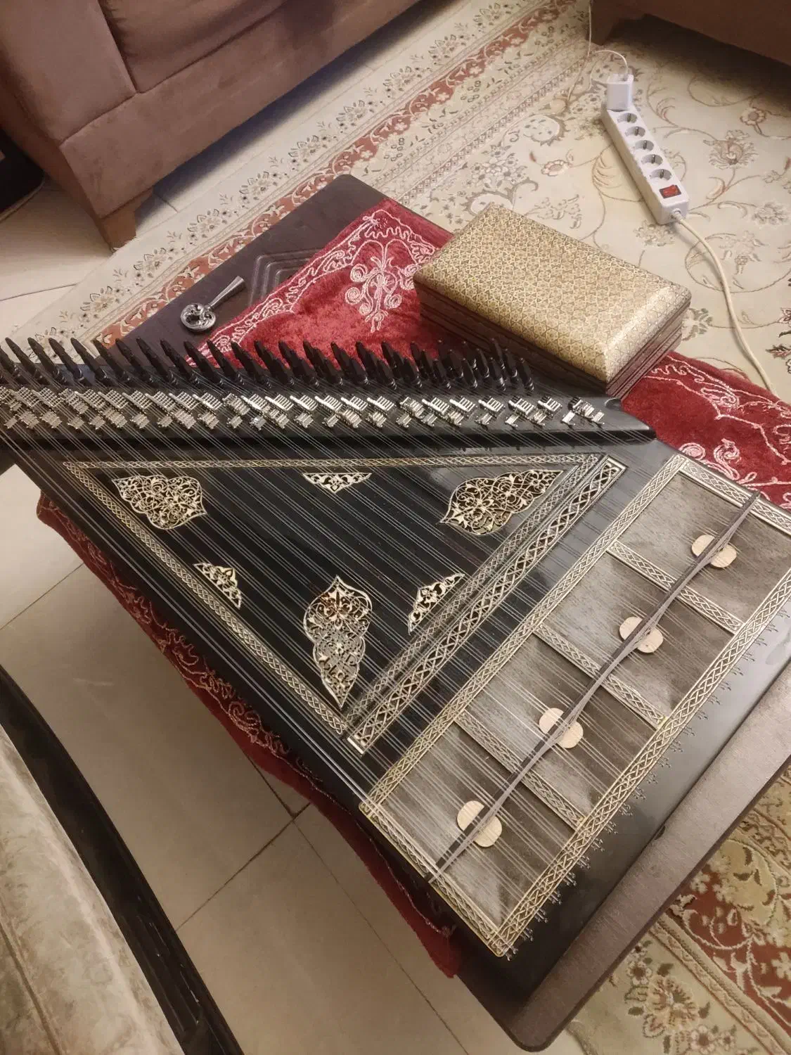 ساز قانون مصطفی ساغلام|سازهای سنتی|کرج, شاهین‌ویلا|دیوار