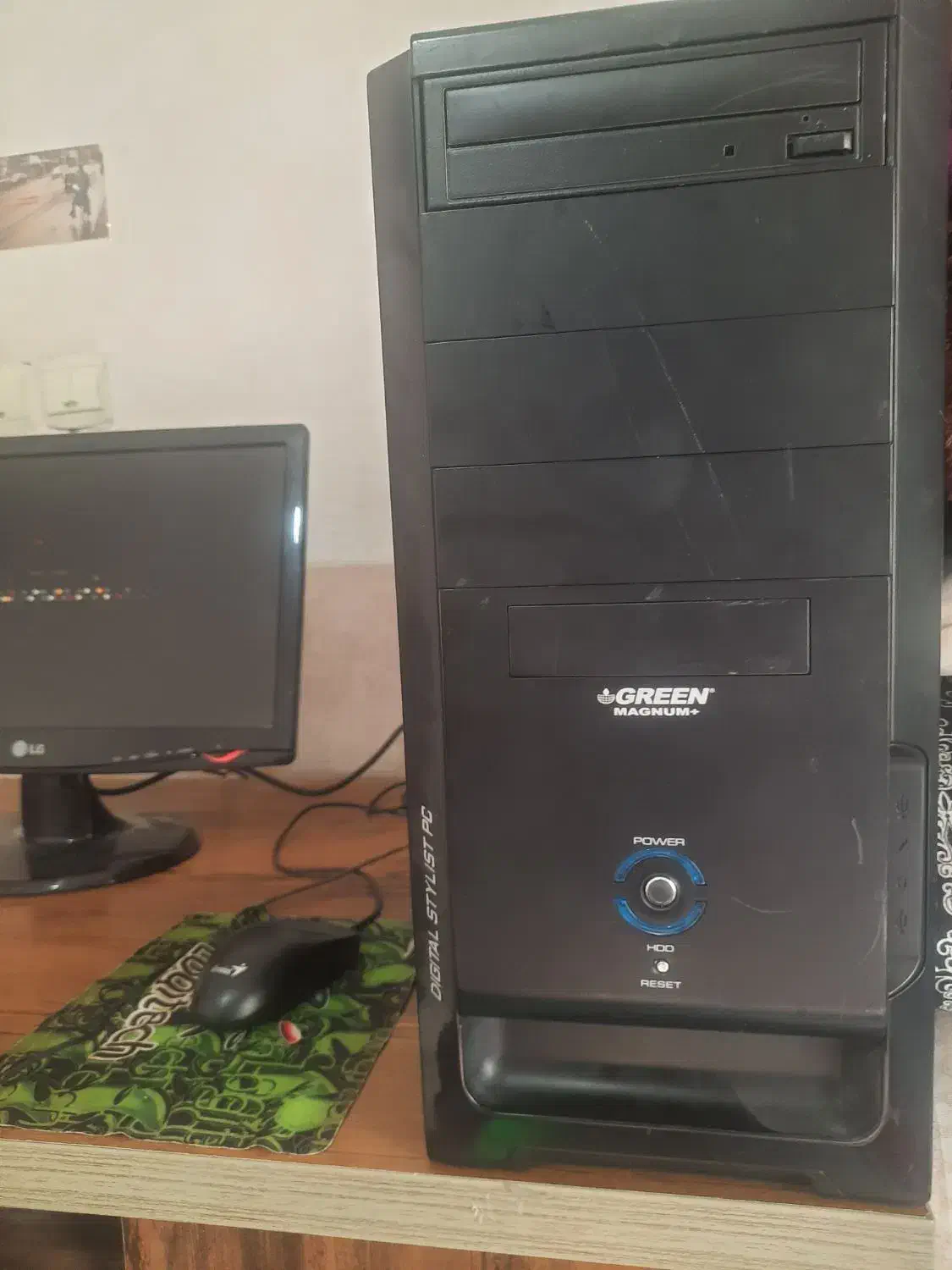 کامپیوتر و صندلی|رایانه رومیزی|شیروان (خراسان), |دیوار