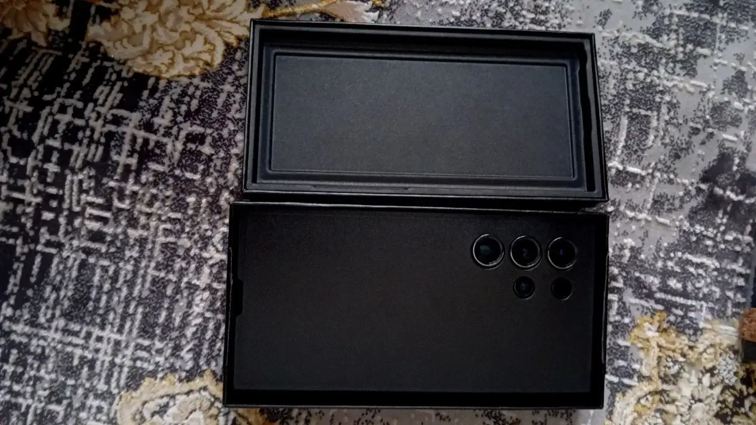 سامسونگ گلکسیs23ultra مشکی با حافظه 256 گیگ و رم۱۲|موبایل|هشتگرد, شهرک صنعتی هشتگرد|دیوار