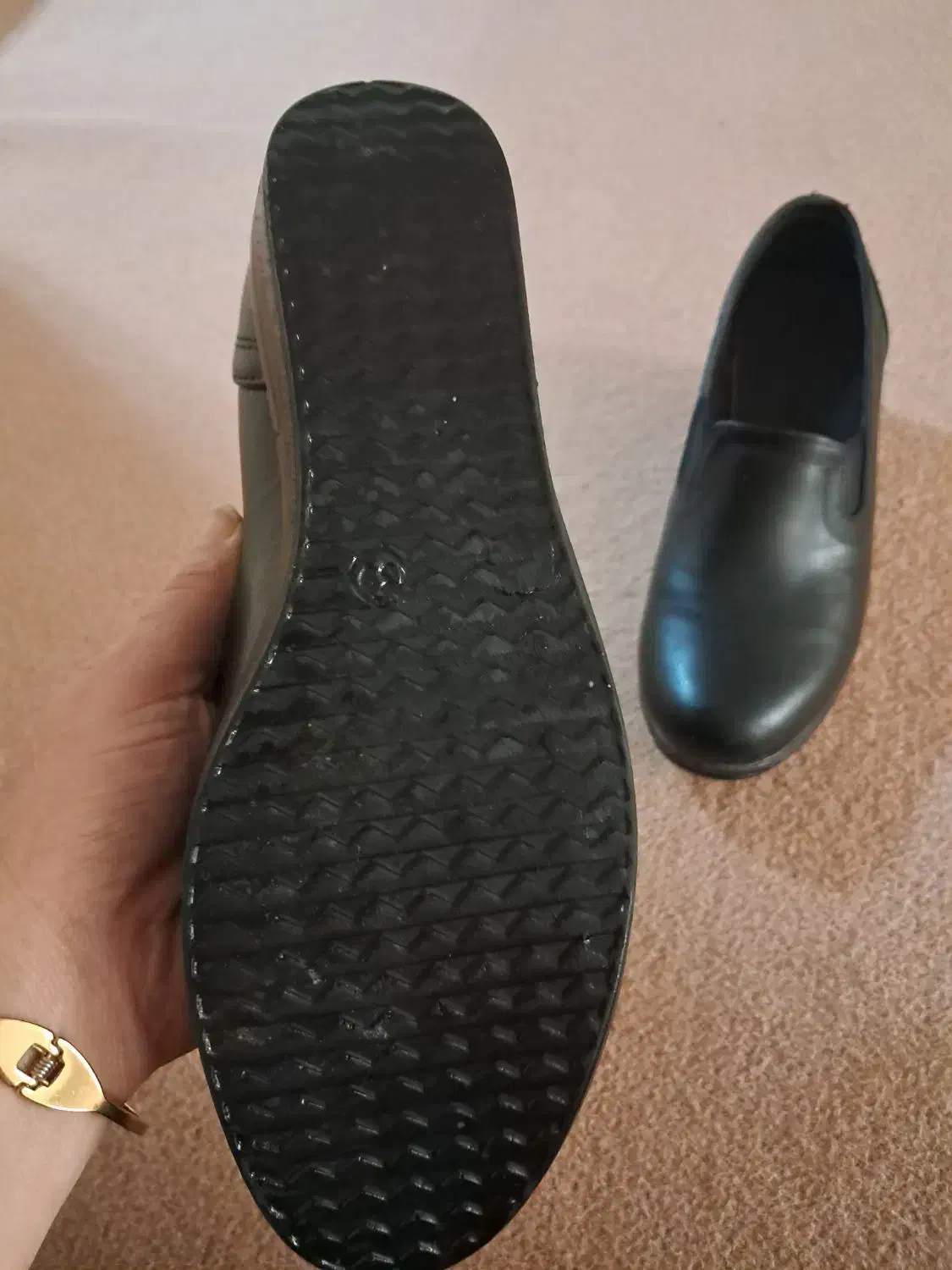 کفش در حد نو|کیف، کفش، کمربند|شازند, |دیوار