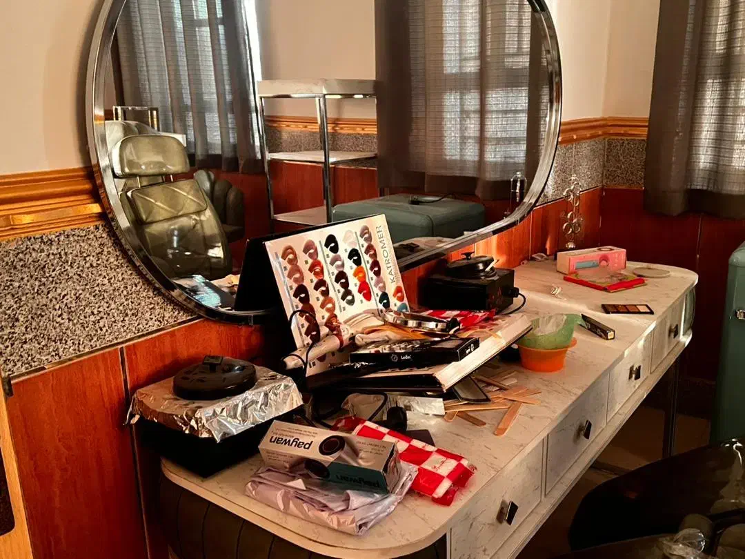 فروش وسایل کامل آرایشگاه زنانه|آرایشگاه و سالنهای زیبایی|سراوان, |دیوار