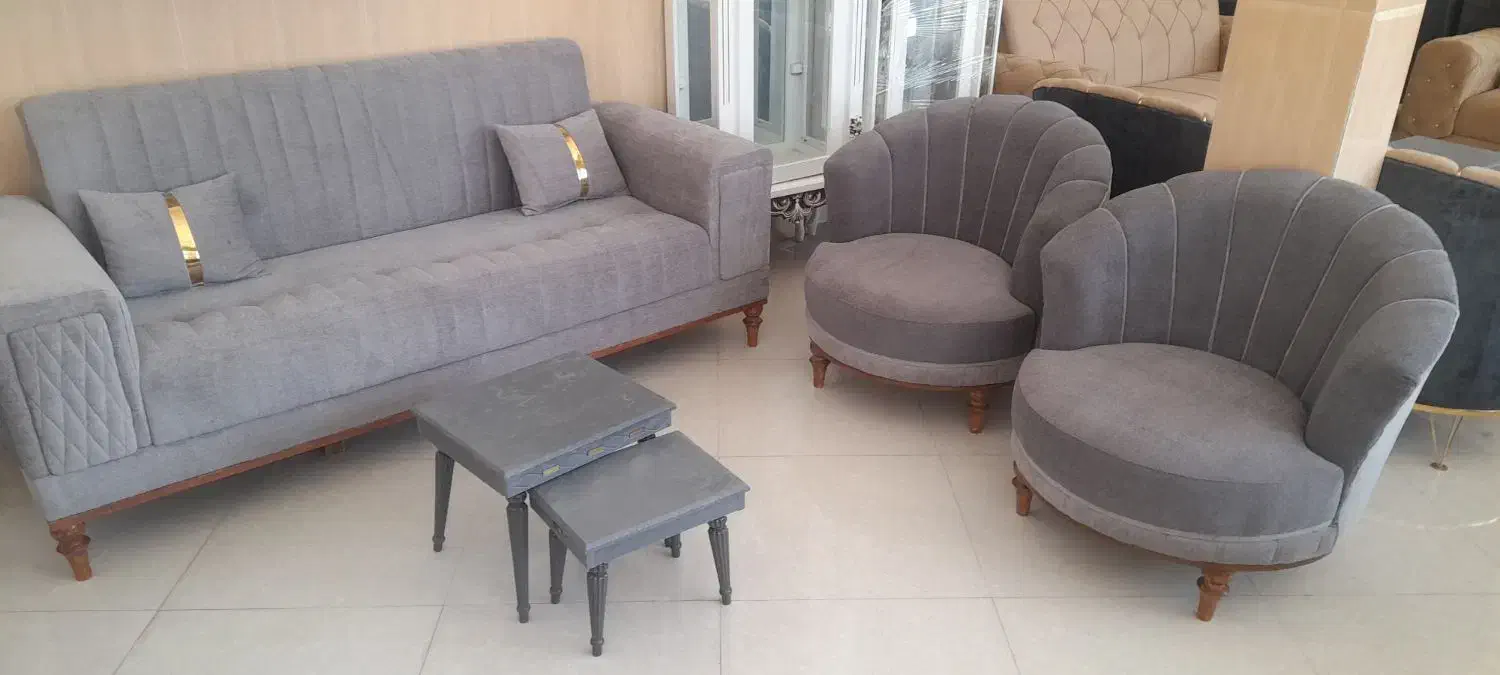 فروش مبل کلاسیک وراحتی|مبلمان خانگی و میز عسلی|اسفراین, |دیوار