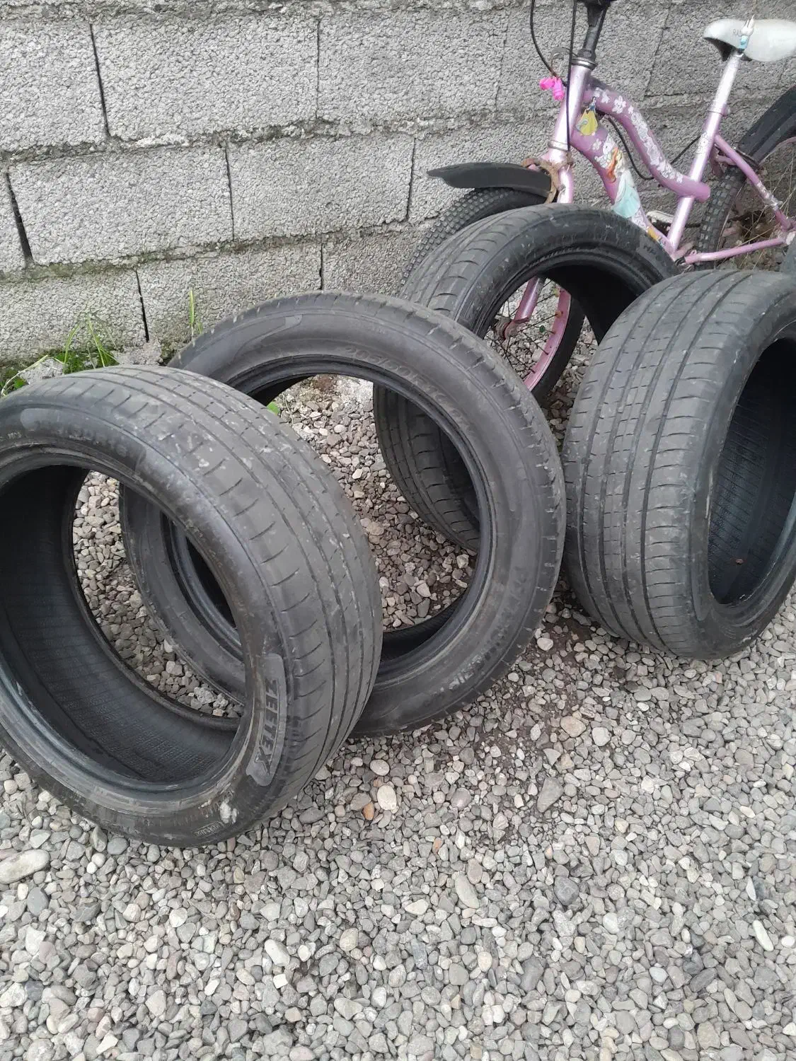 لاستیک پژو|قطعات یدکی و لوازم جانبی|رشت, حومه رشت|دیوار