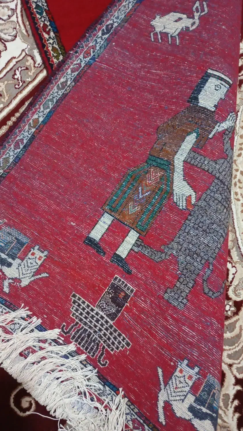 قالی دست بافت|فرش|مرودشت, نقش رستم|دیوار