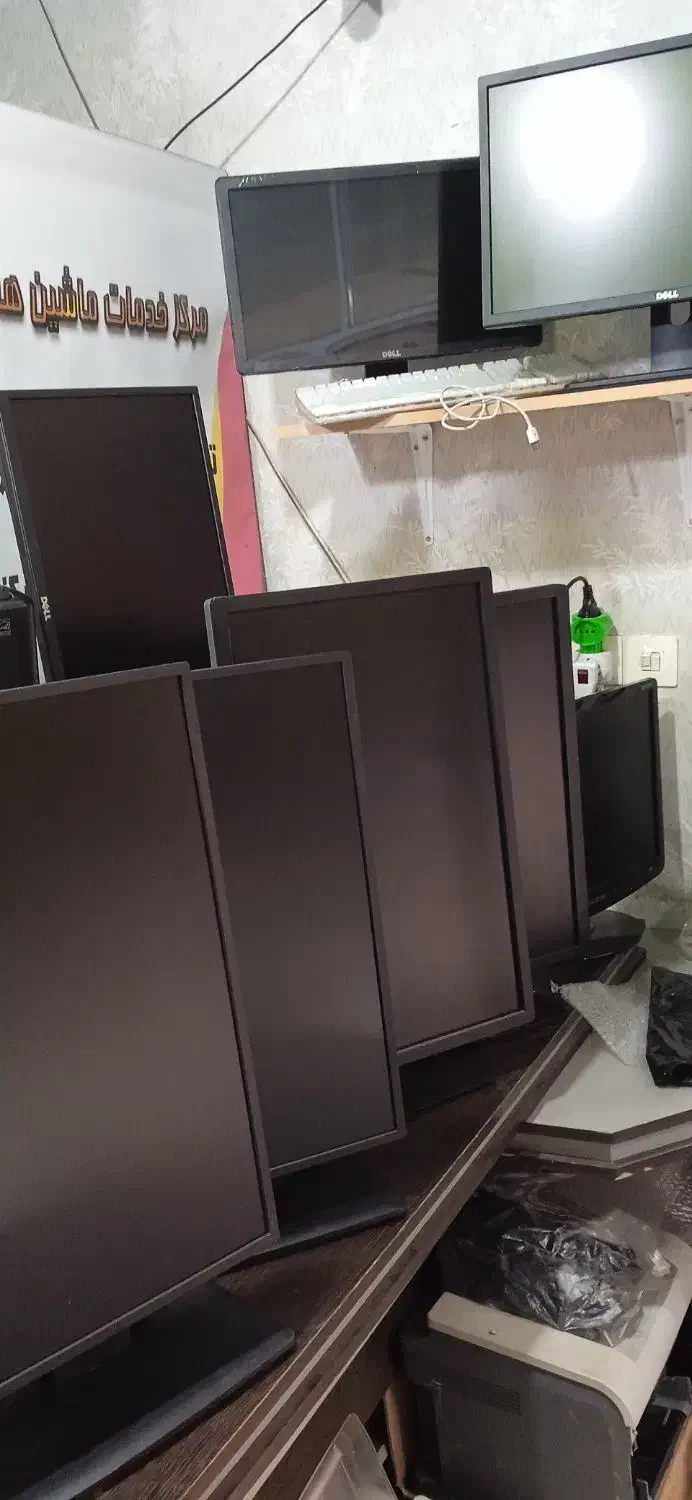 مانیتور DELL19|قطعات و لوازم جانبی رایانه|اراک, |دیوار