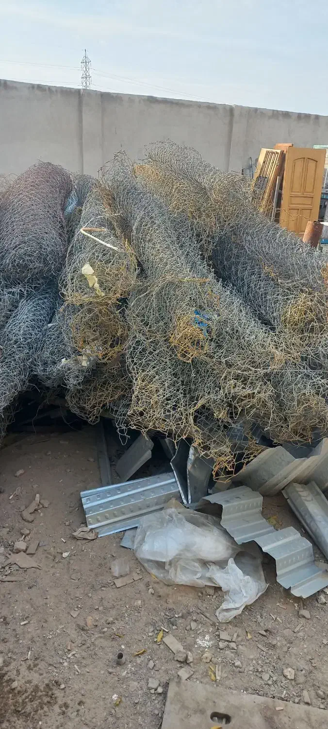 توری فنس دست دوم|مصالح و تجهیزات ساختمان|اصفهان, عمان سامانی|دیوار