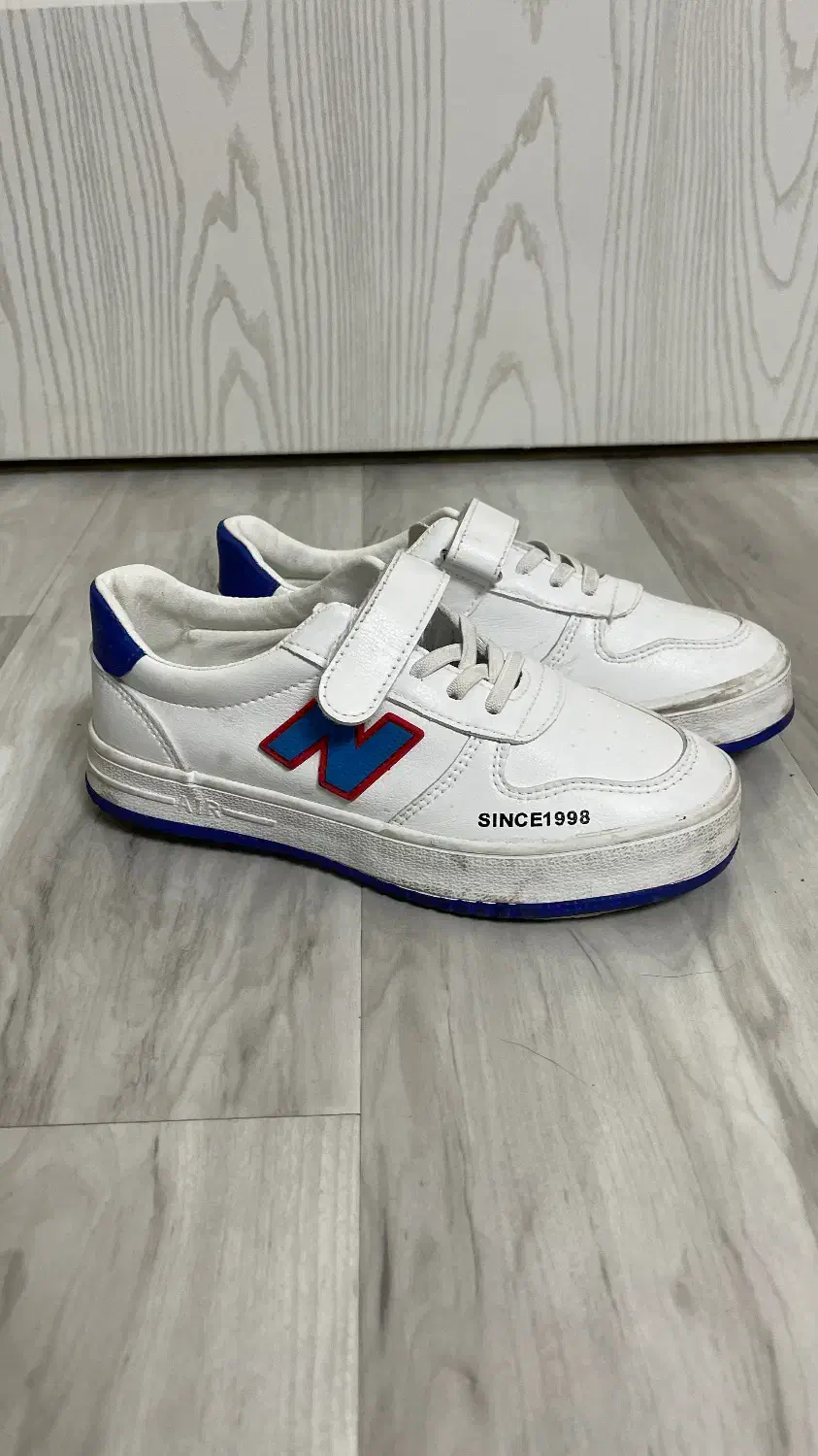 کفش پسر بچه|کیف، کفش، کمربند|ملایر, |دیوار