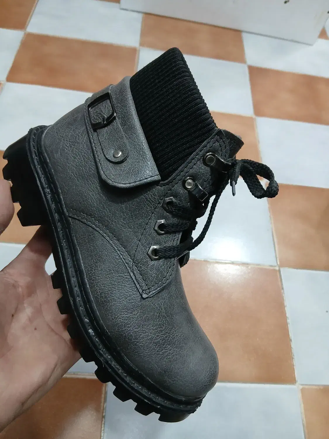 کفش نیم بوت سایز ۳۷|کیف، کفش، کمربند|مبارکه, |دیوار