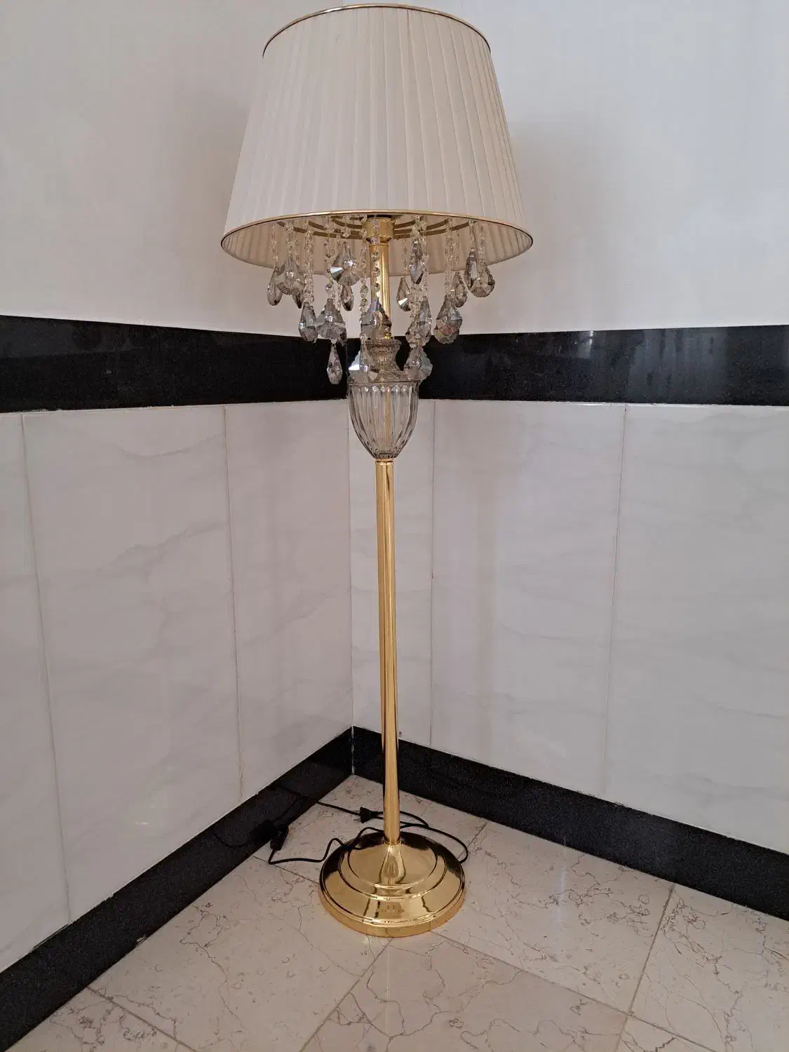 اباژور|چراغ خواب و آباژور|اراک, |دیوار