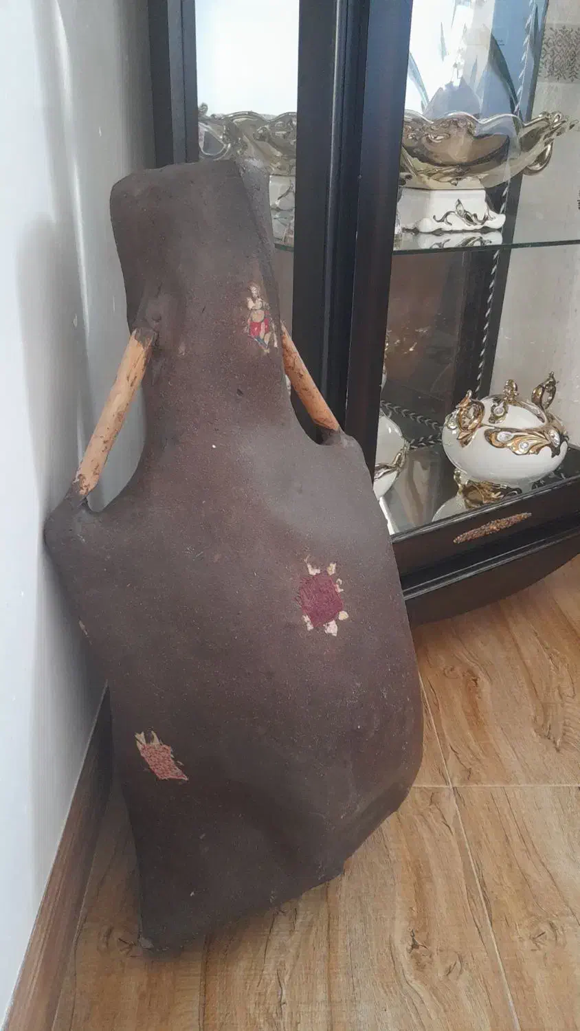 دبه قدیمی  قیمت۲۵۰۰۰۰۰تومان|کلکسیون اشیاء عتیقه|اسفراین, |دیوار