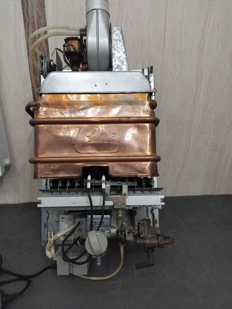 ابگرمکن بوتان|آبگرمکن، پکیج، شوفاژ|اندیشه, شهرک مریم|دیوار