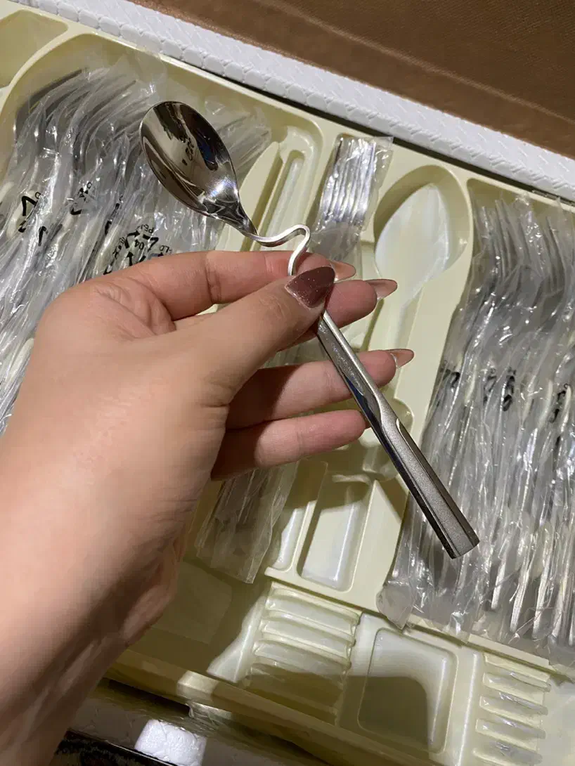 قاشق چنگال|ظروف سرو و پذیرایی|تبریز, |دیوار