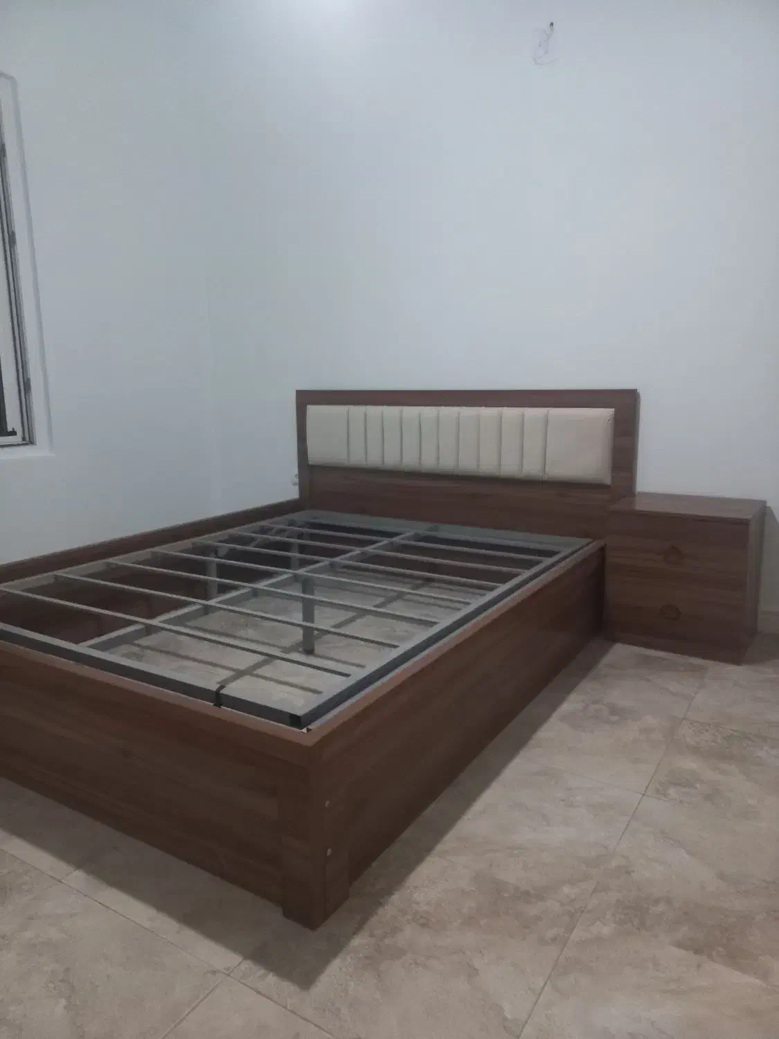 تولیدی انواع تخت و کمد|تخت و سرویس خواب|آق قلا, |دیوار