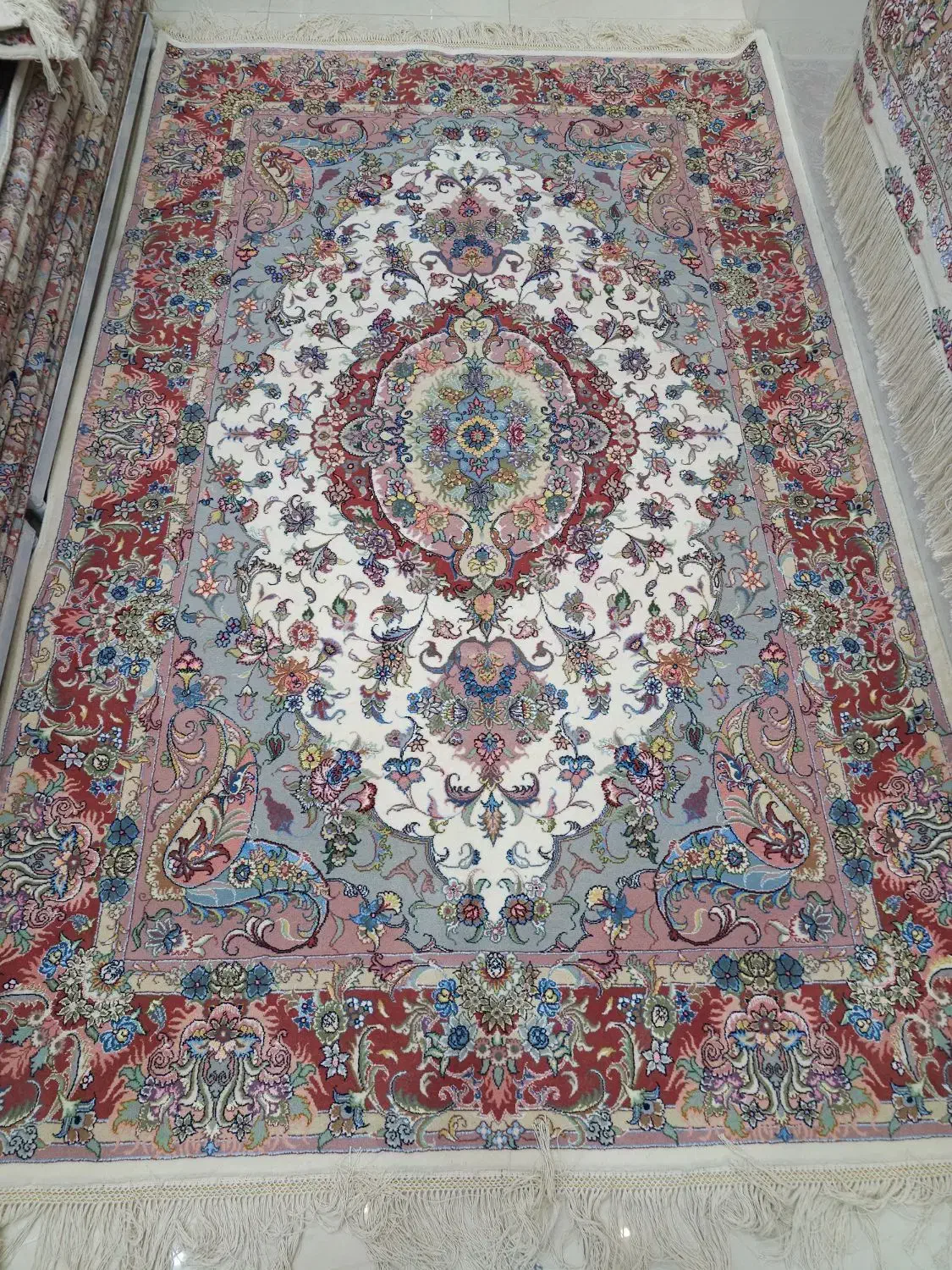 فرش دستبافت کاشمر عبدی|فرش|کاشمر, |دیوار