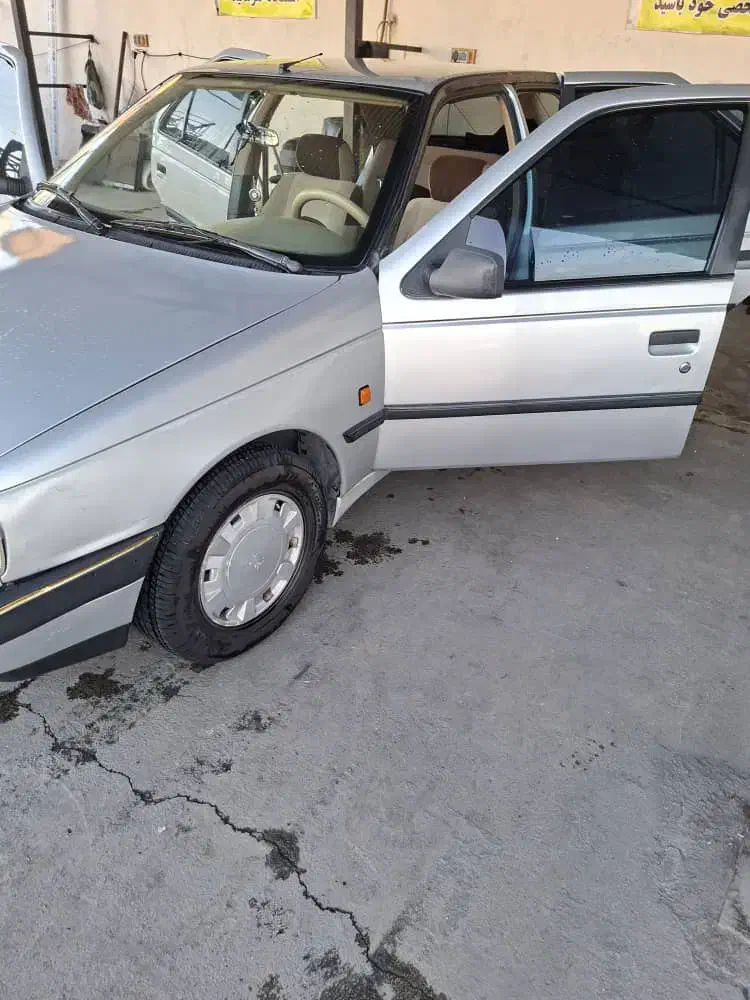 پژو ۴۰۵ سفارشی داخل کرم|خودرو سواری و وانت|اندیشه, اندیشه فاز ۳|دیوار