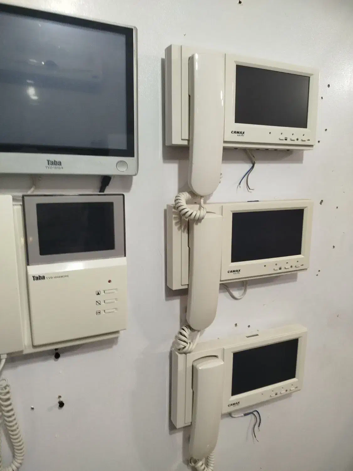 فروش و نصب اقساطی آیفون تصویری|صوتی و تصویری|رشت, پیرکلاچای|دیوار