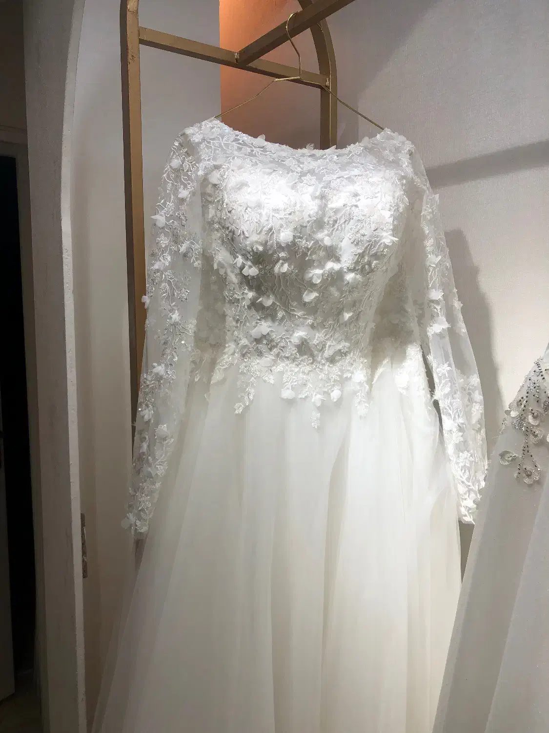 لباس عروس مدل اروپایی دانتل فرانسه دوخت مزون|لباس|سمنان, |دیوار