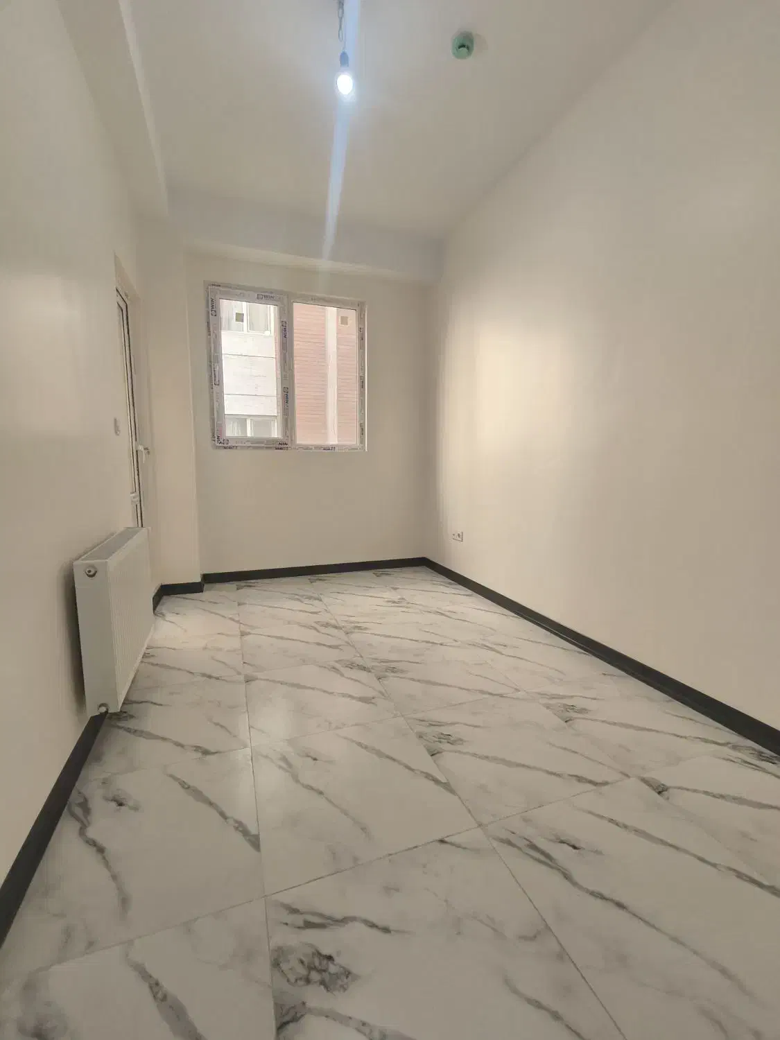 نوساز/۸۰متر/۲خواب/فرعی دنج/فتاحی معماریان