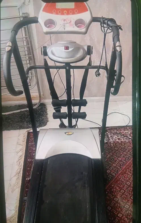 تردمیل|تجهیزات ورزشی|میانه, |دیوار