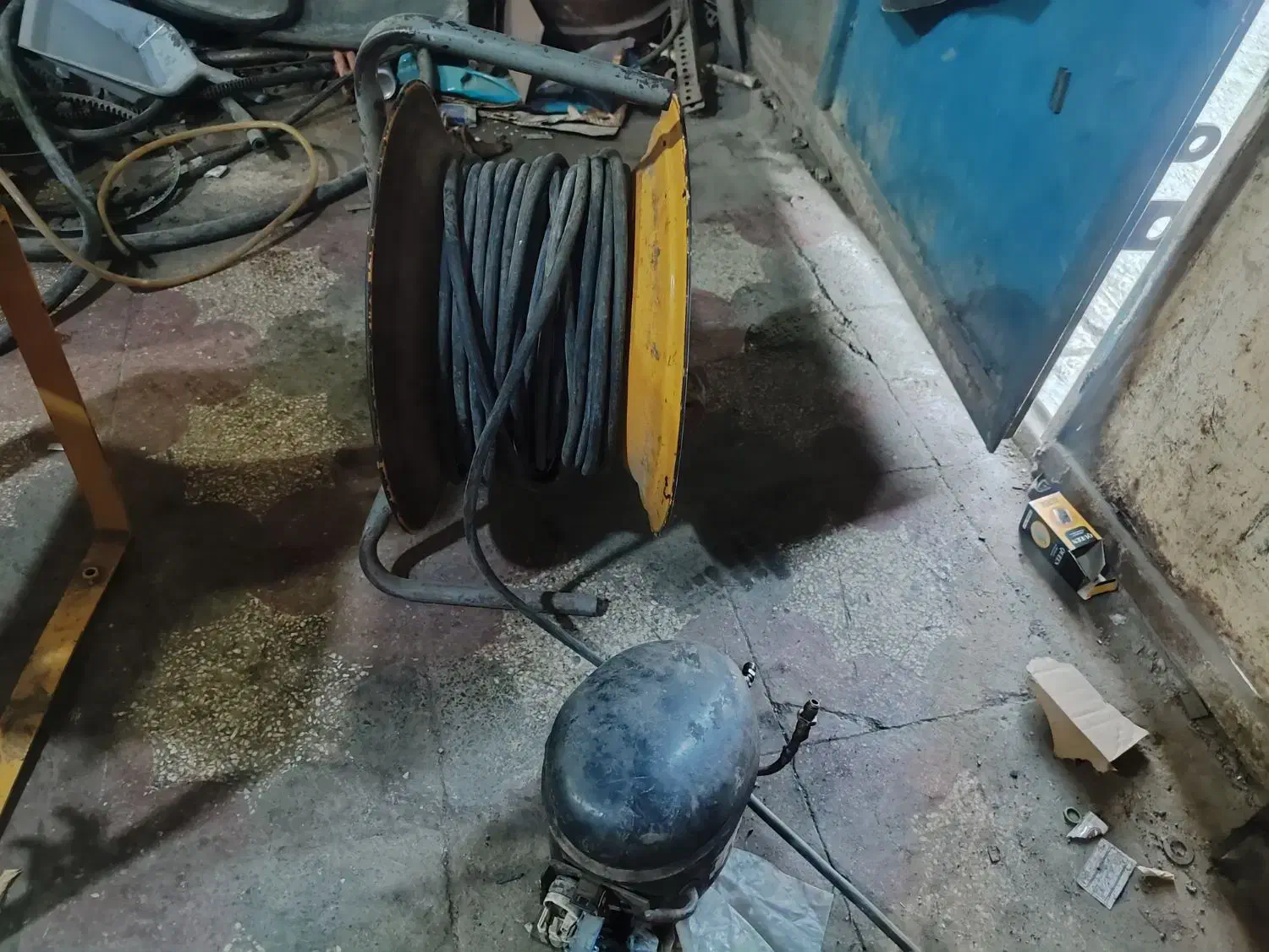 فروش یکجای آچاروابزارکامل باطری سازی وکولرسازی|ابزارآلات|بندرعباس, |دیوار