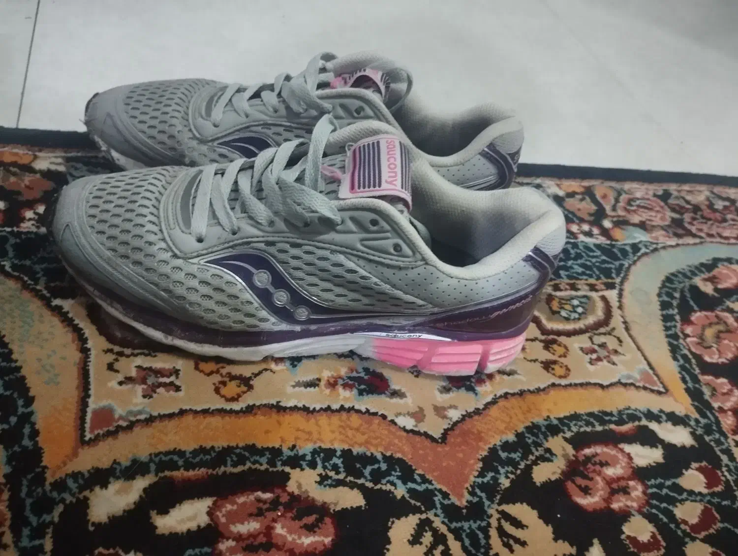 کفش ساکونی نیاز به تعمیر دارد سایز ۳۹ تمیز|کیف، کفش، کمربند|شیراز, گلشن|دیوار