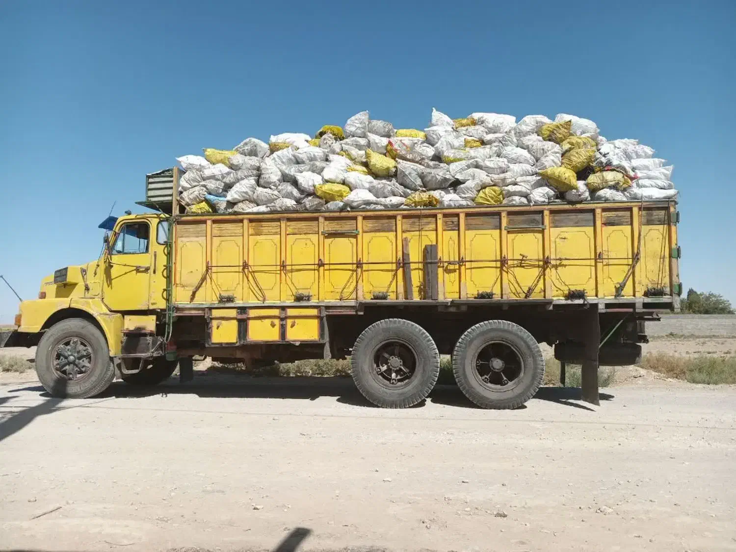 ولوو ده چرخ n10|خودرو سنگین|اصفهان, باغ فدک|دیوار