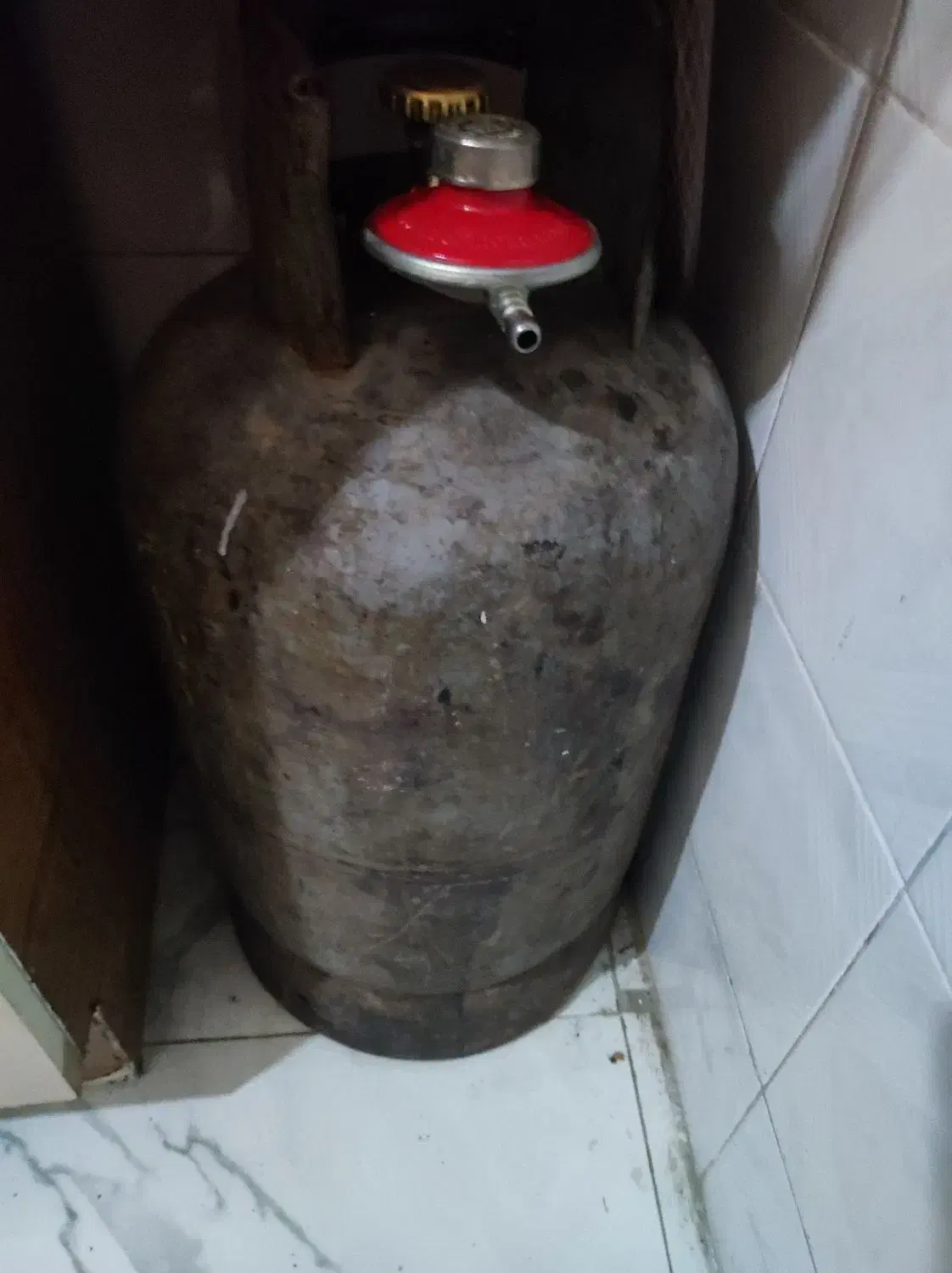 کپسول گاز پرشده با رگلاتور و شلنگ استثنایی|اجاق گاز و لوازم برقی پختوپز|تهران, سلسبیل جنوبی|دیوار