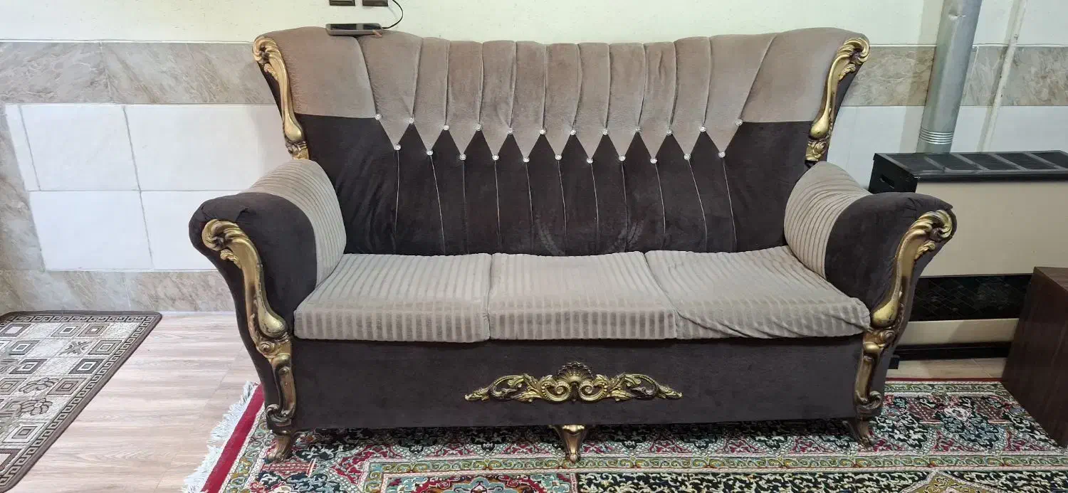 مبل هفت نفره|مبلمان خانگی و میز عسلی|اصفهان, محمودیه|دیوار