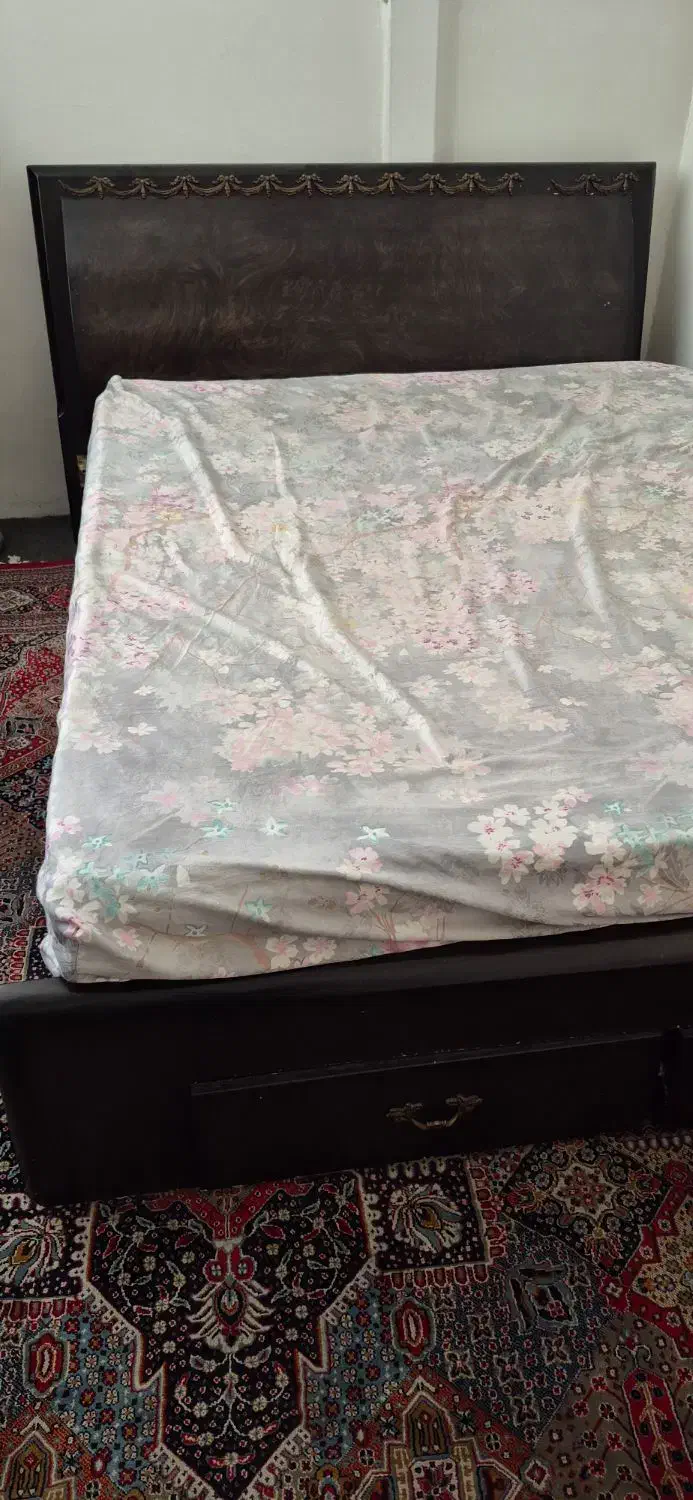 تخت ۲نفره|تخت و سرویس خواب|تهران, تختی|دیوار