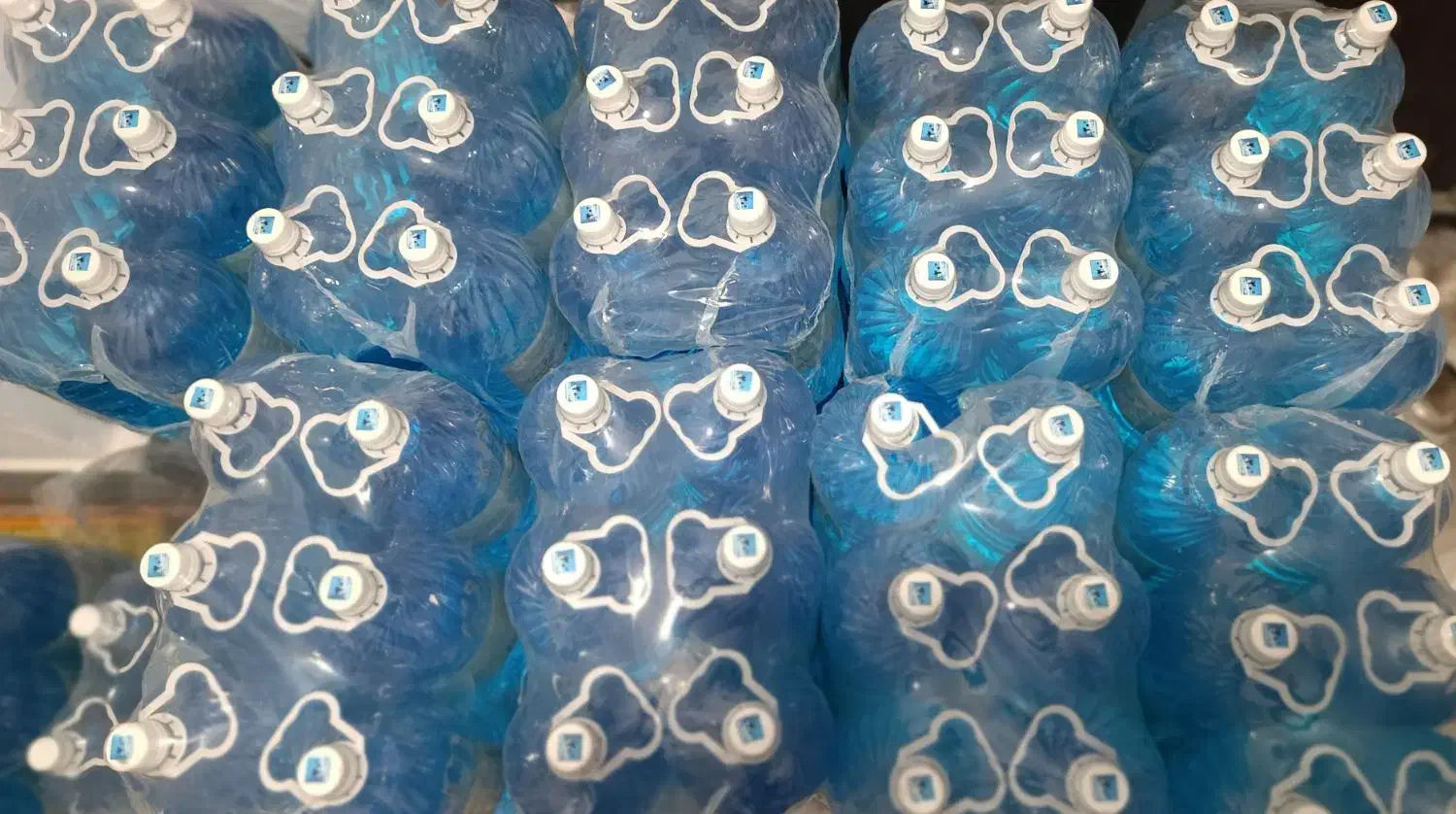 شیشه شوی چهارفصل۲۰-درجه|مواد شوینده و دستمال کاغذی|ارومیه, |دیوار