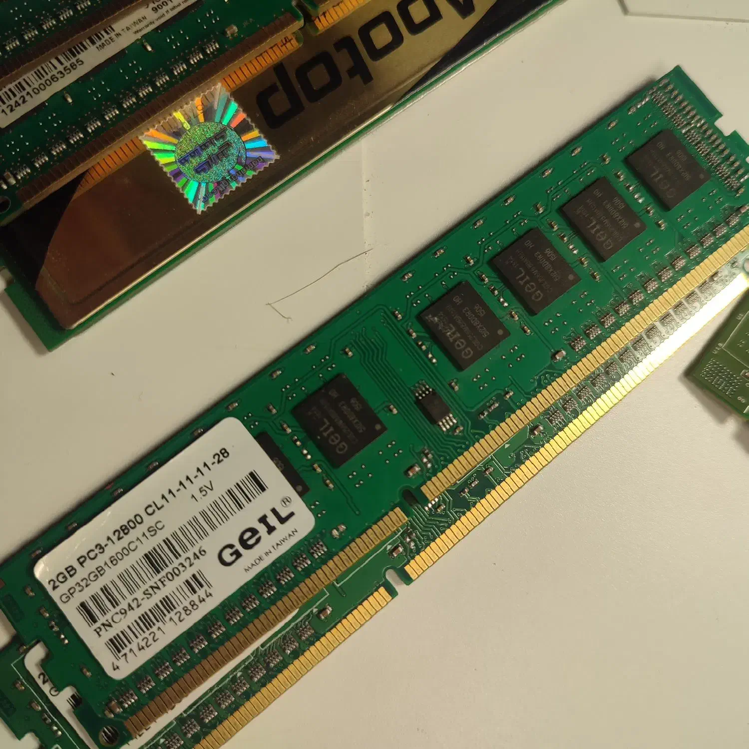 رم ddr3 کامپیوتر و لپ تاپ سالم و به مهلت تست|قطعات و لوازم جانبی رایانه|مشهد, شهرآرا|دیوار