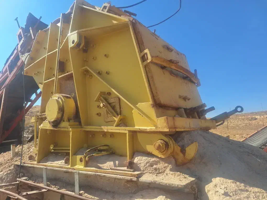 سنگ شکن کوبیت 100 چکش و سندان|ماشین‌آلات صنعتی|شیراز, تندگویان|دیوار