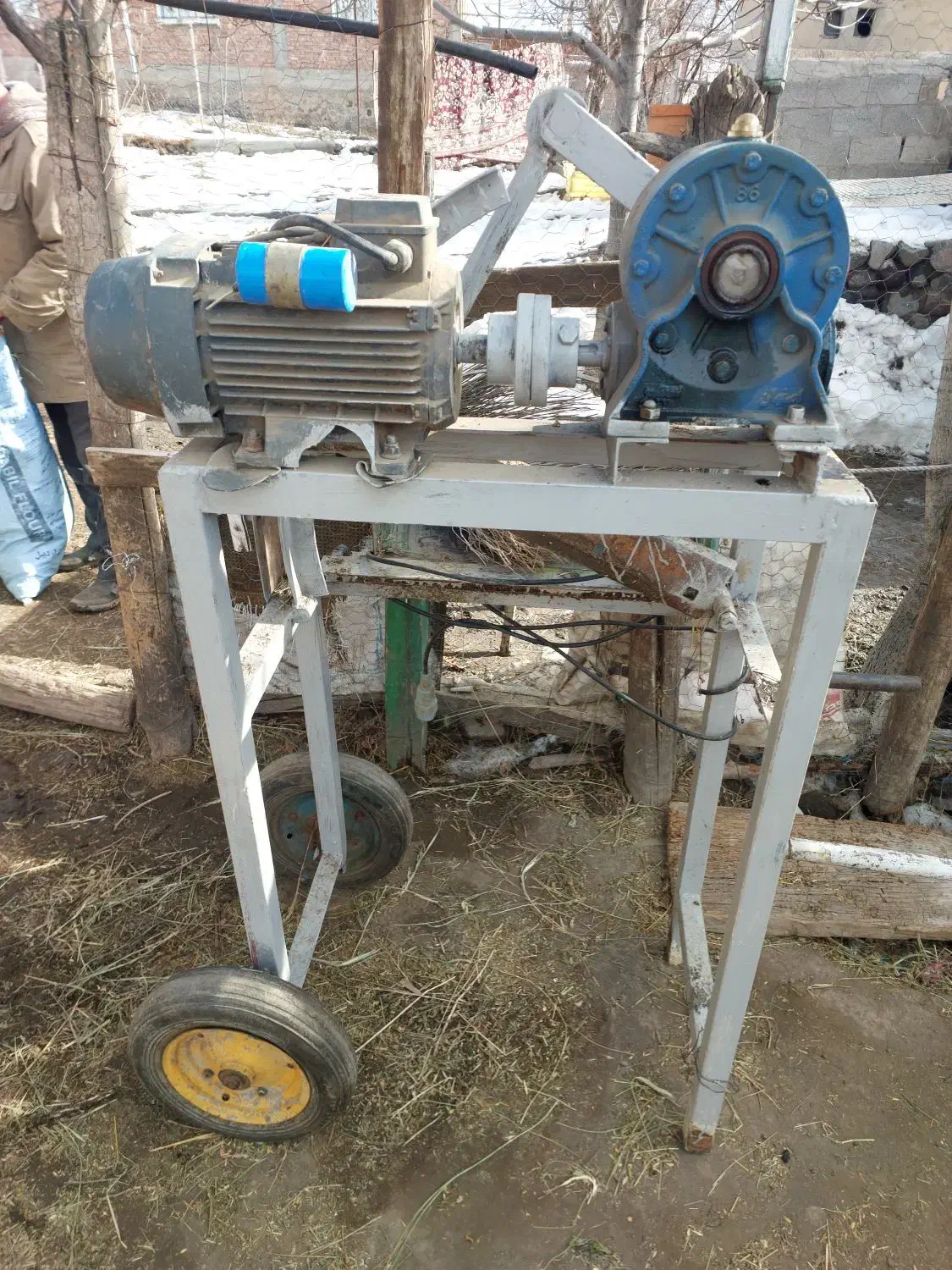 علف خرد کن برقی|خردکن، آسیاب، غذاساز|اردبیل, |دیوار