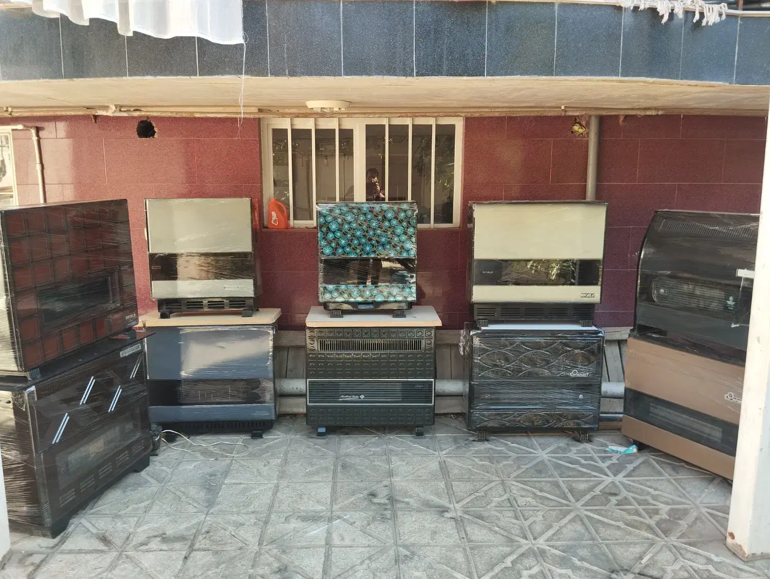 بخاری گازی از 2/500تا3/500|بخاری، هیتر، شومینه|مرند, |دیوار