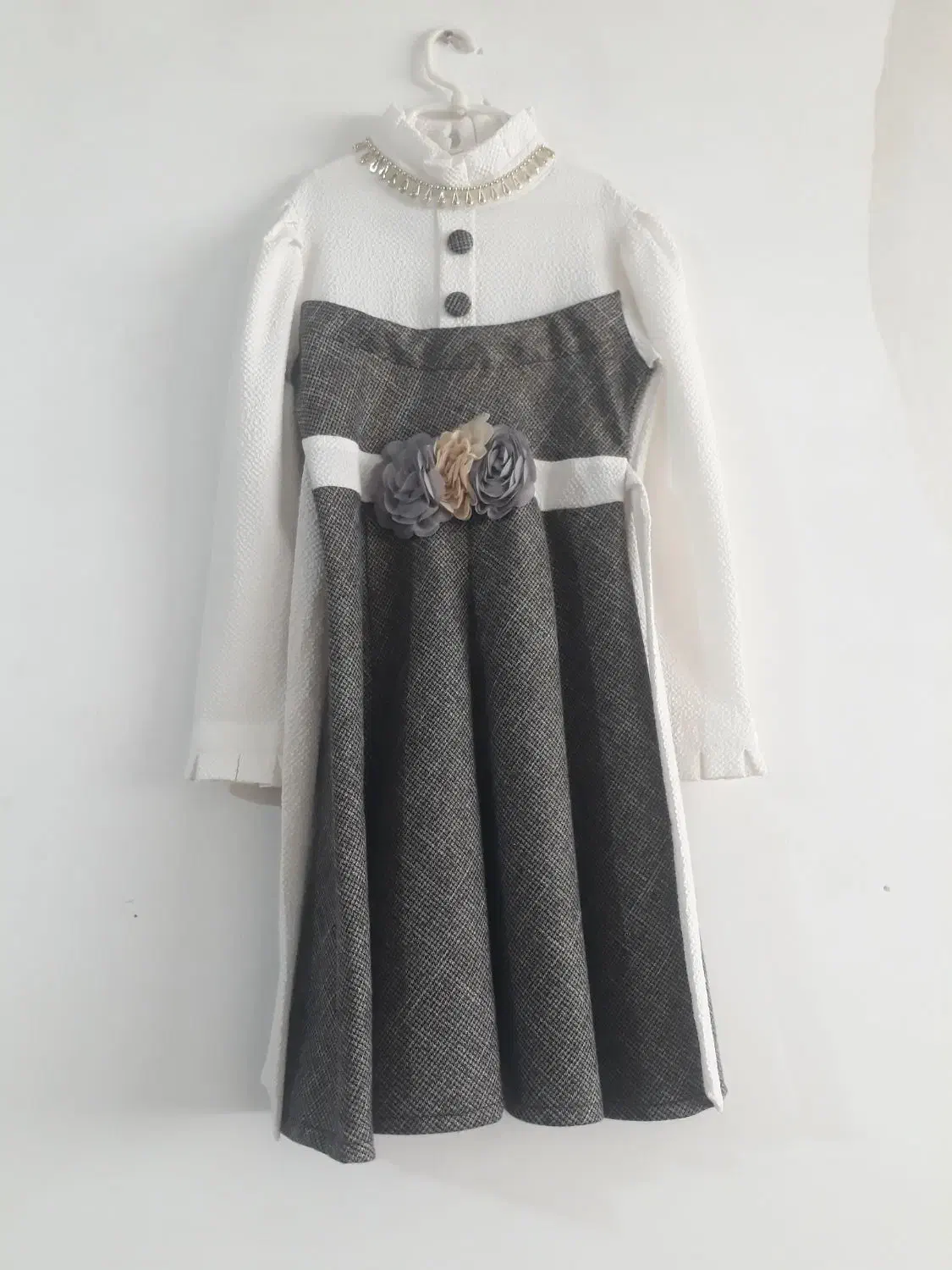 مانتوکاپشن|لباس|قم, شهرک مهدیه (مدرس)|دیوار