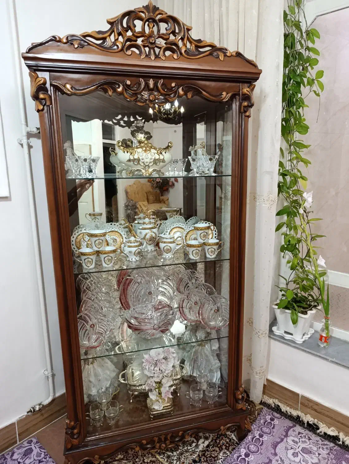 بوفه درحد نو باچوب گردو|بوفه، ویترین، کنسول|تبریز, |دیوار