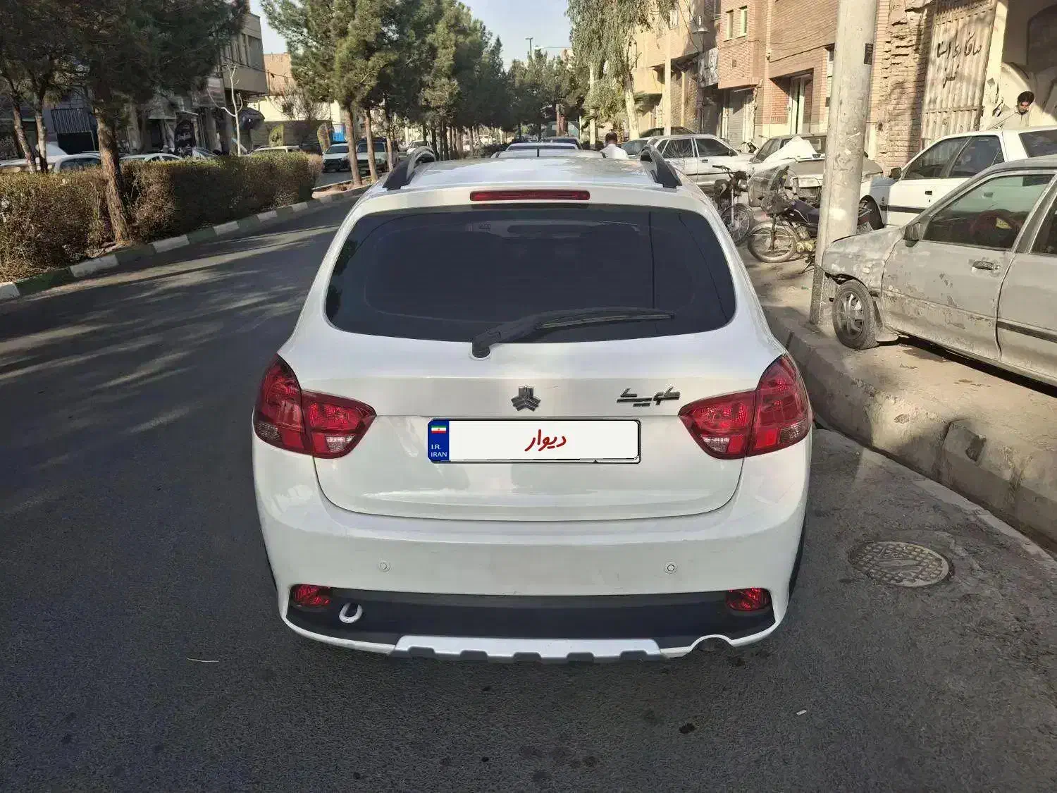 کوییک ۱۴۰۳|خودرو سواری و وانت|قم, تولید دارو و یخچال|دیوار