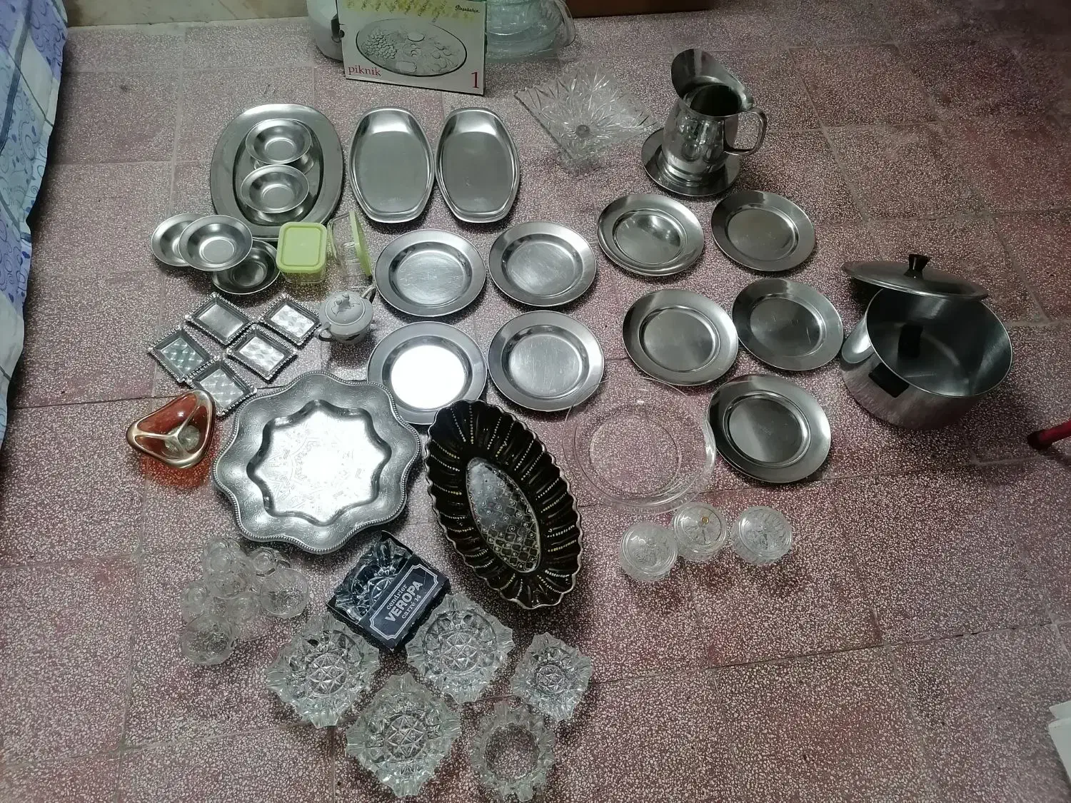 ظروف|ظروف سرو و پذیرایی|تهران, تختی|دیوار