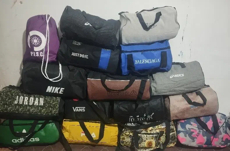 انواع کیف ورزشی|کیف، کفش، کمربند|یاسوج, |دیوار