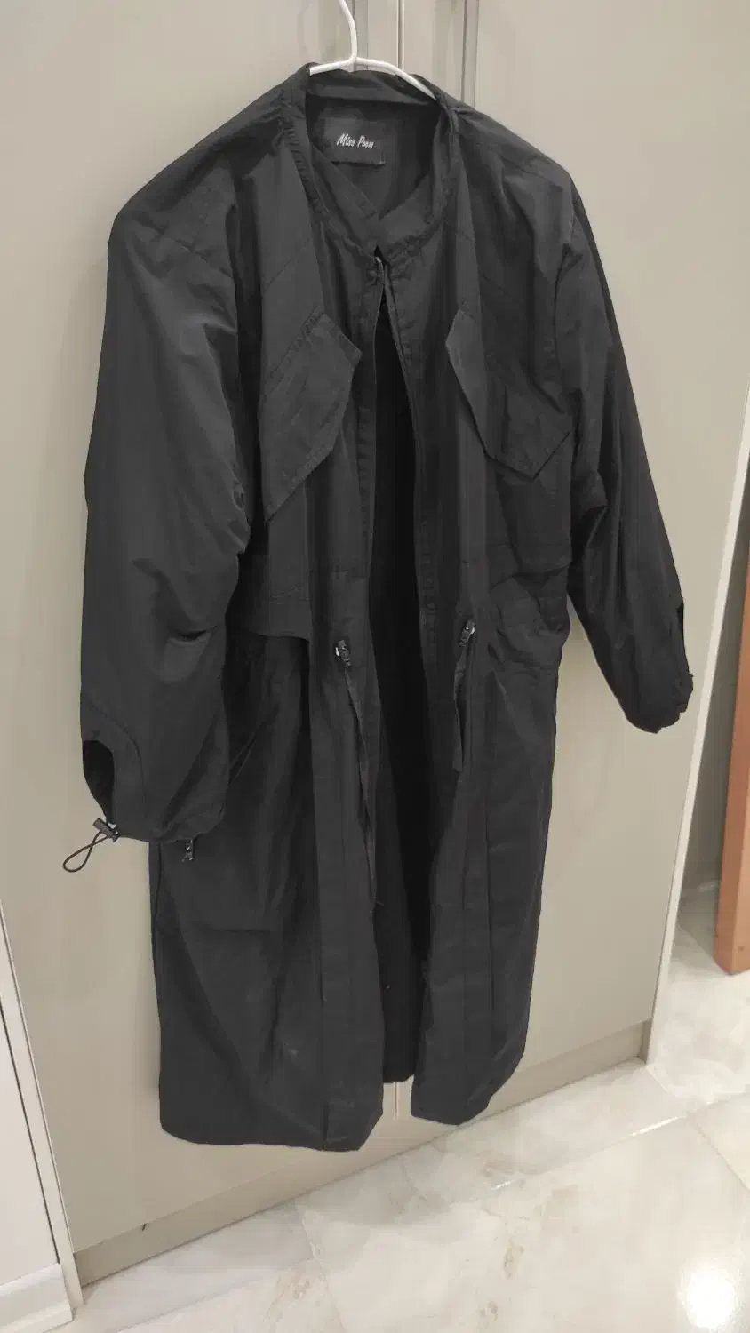 بارانی بلند|لباس|گرگان, |دیوار