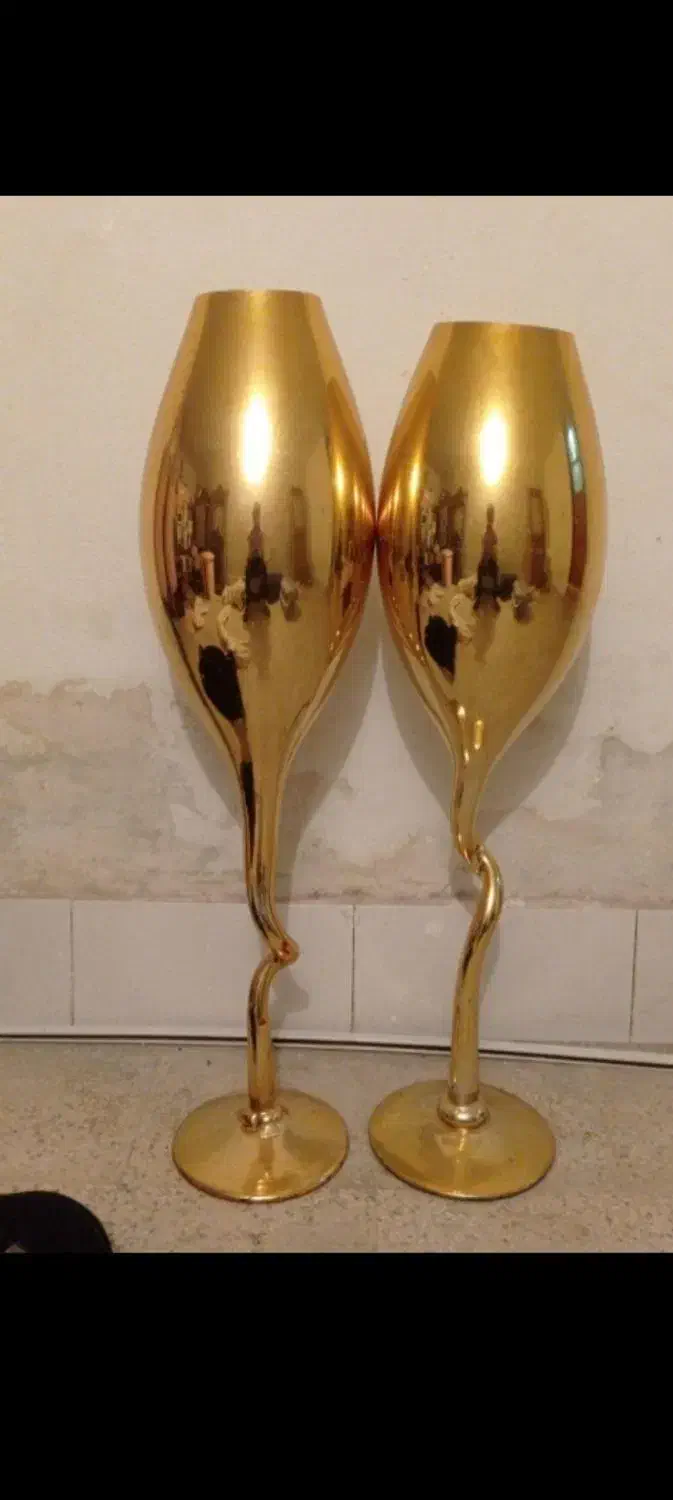 گلدان طلایی|تخت و سرویس خواب|فیروزآباد (فارس), |دیوار