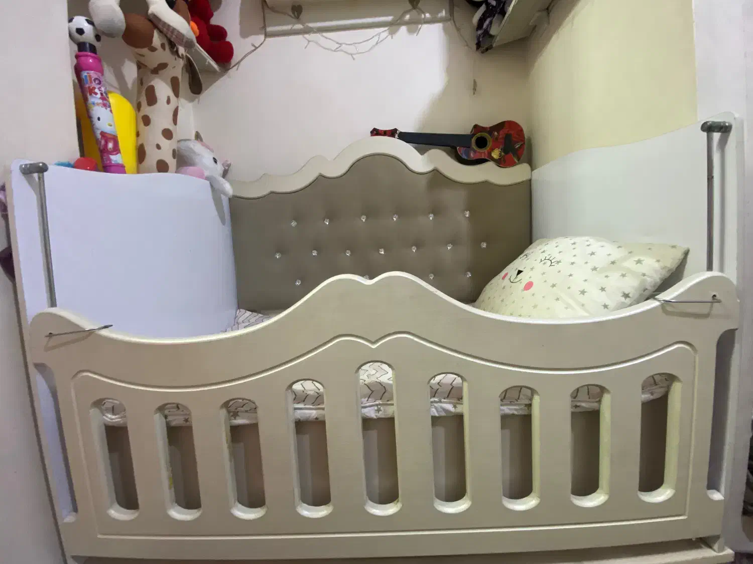 تخت خواب بچگانه|تخت و صندلی بچه|تهران, والفجر (افسریه)|دیوار