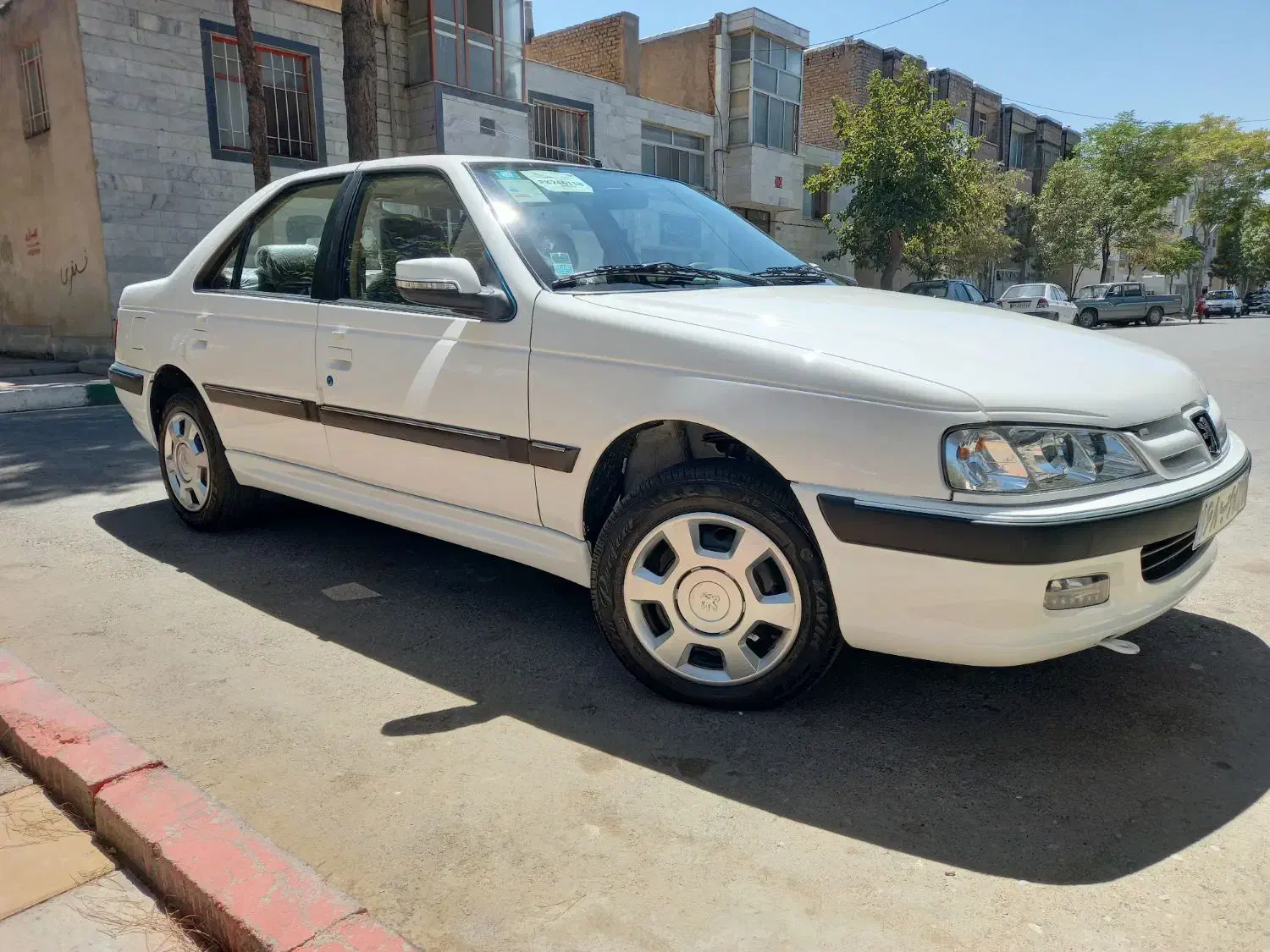 پژوپارسXu7pمدل۴۰۲کمکار|خودرو سواری و وانت|سبزوار, جوادیه غربی|دیوار