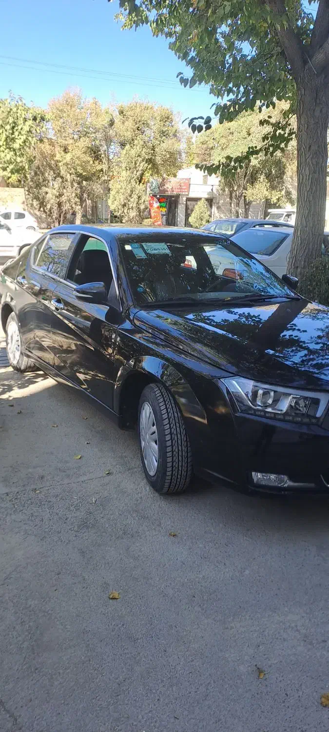 دنا پلاس|خودرو سواری و وانت|اراک, |دیوار