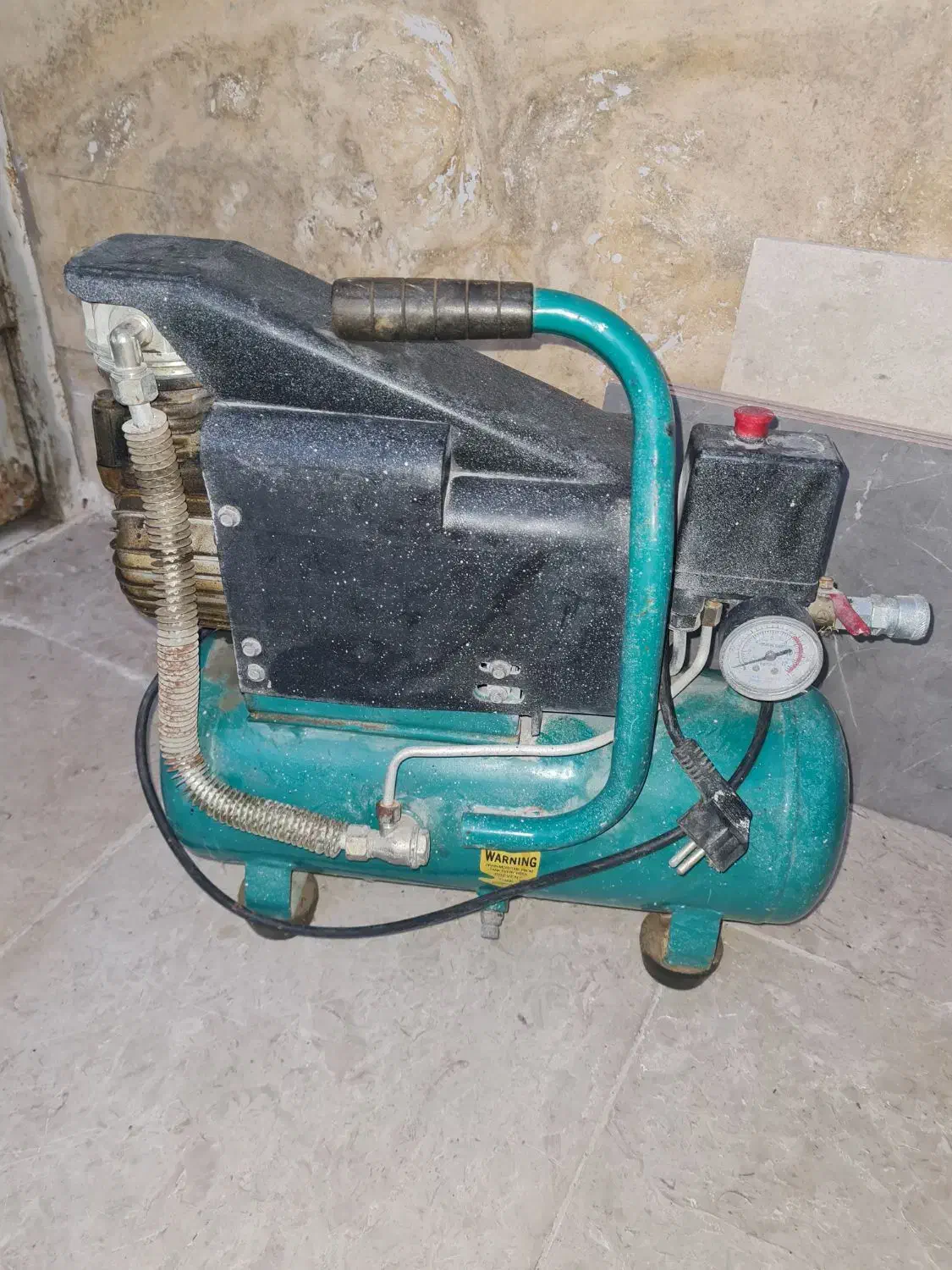 پمپ باد|ابزارآلات|رشت, توشیبا|دیوار