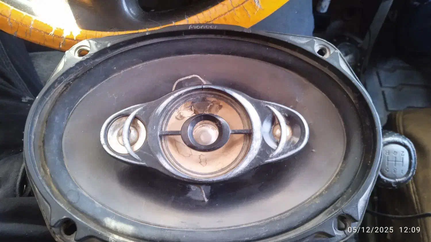 صوتی تصویری|صوتی و تصویری|زرند, |دیوار