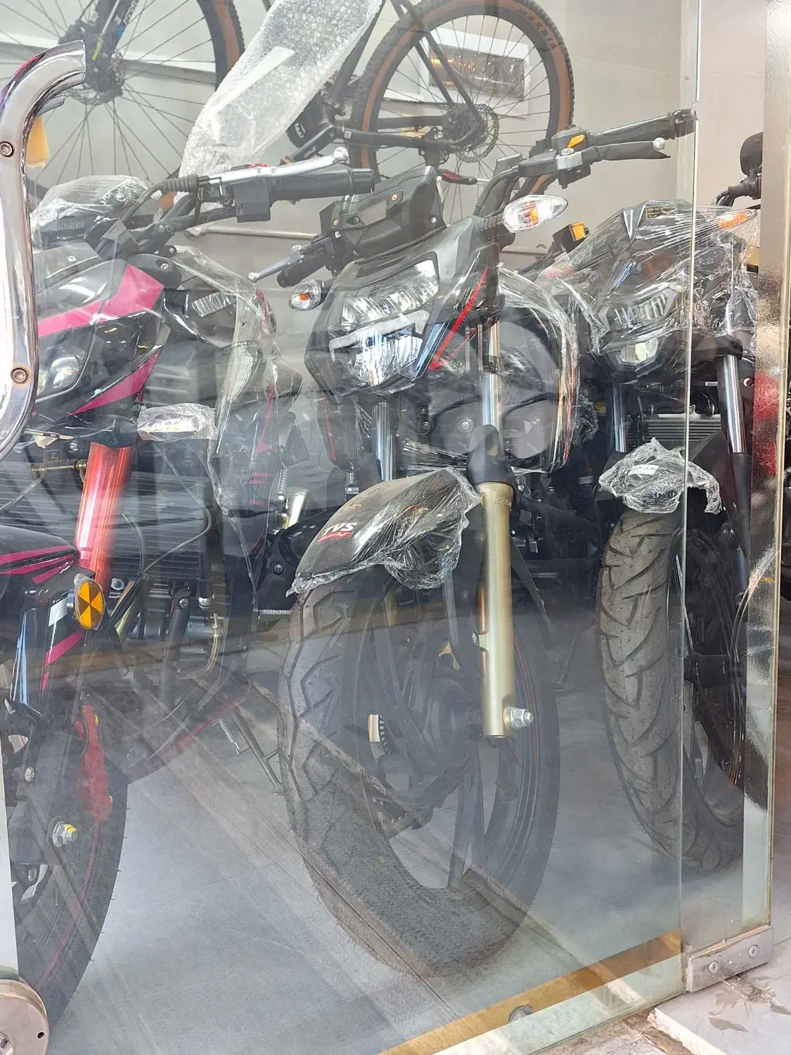 اپاچی ۲۰۰ قسطی|موتورسیکلت|اصفهان, محمودیه|دیوار